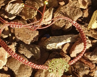 Macramé bracelet, puristic and filigree, tree of life gold-plated in stainless steel, golden balls, friendship bracelet