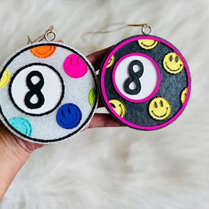 8 Ball smiley