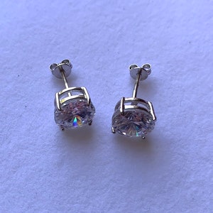 925 Sterling silver stud earrings