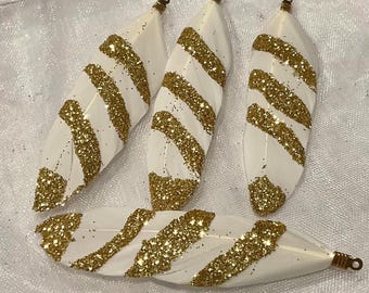 New 4pc White/Gold Glitter small feathers charms, tassel, jewelry making, pendant,etc