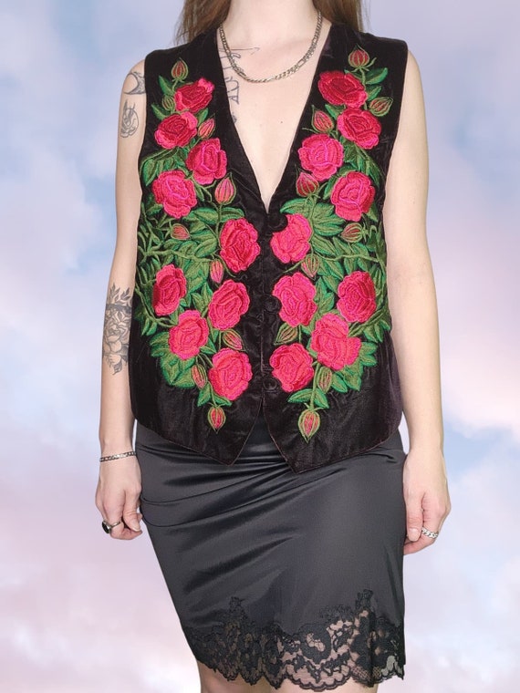 Vintage 90s Red Rose Floral Whimsy Goth Boho Indie