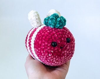 Velvet Strawberry Bumblebee Plush, Stuffed Animal Bee Doll, Gifts for Kids, Cute Bee Toy, Crochet Amigurumi Fruit Animal, Soft Handmade Toy