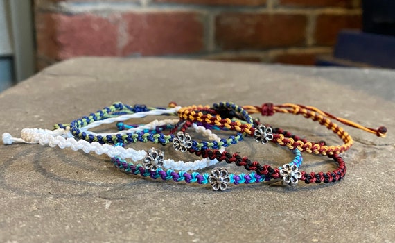 Pura vida flower best sale bracelet