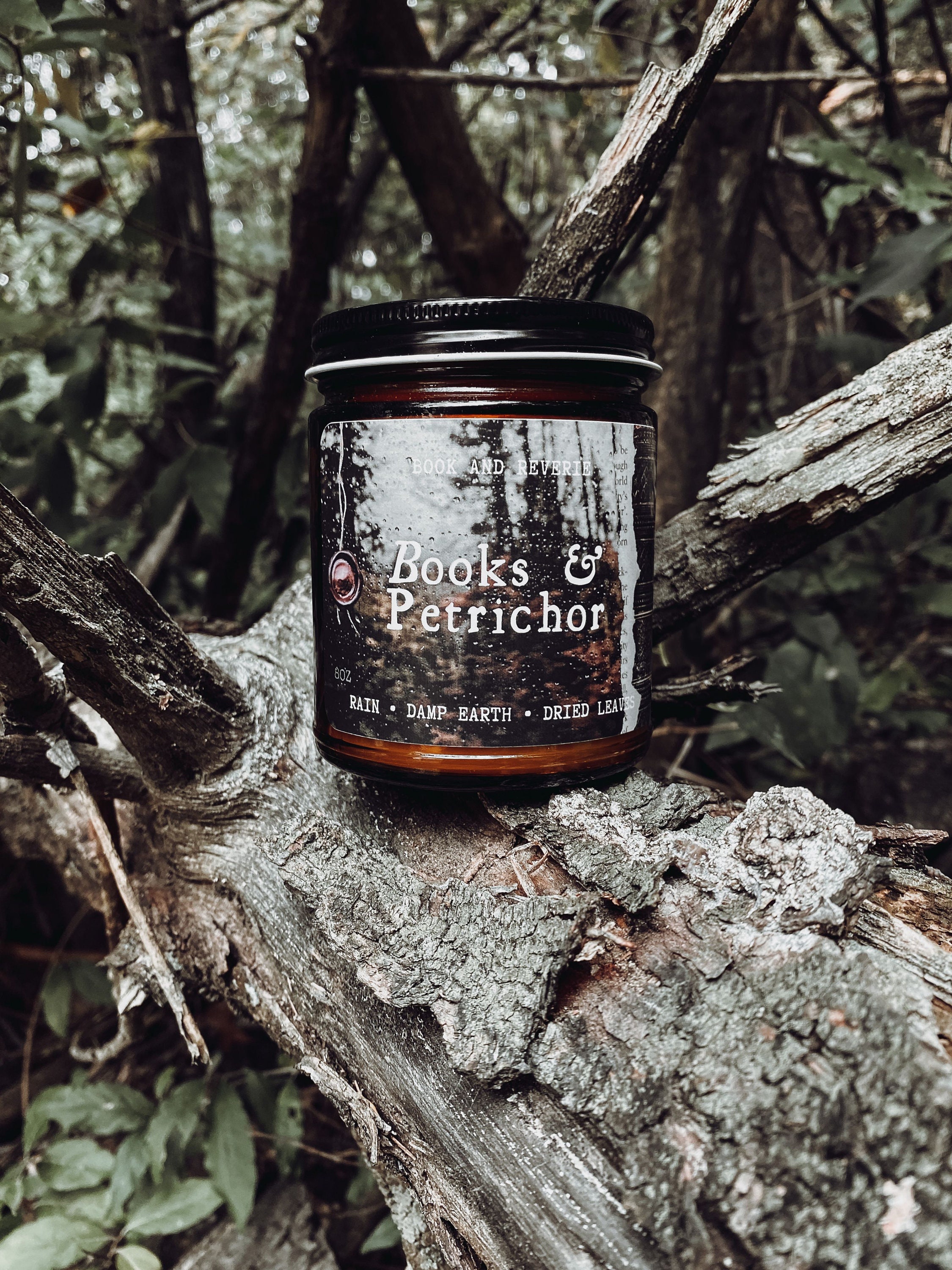 Books and Petrichor: petrichor candle, after rain smell, book candle,…