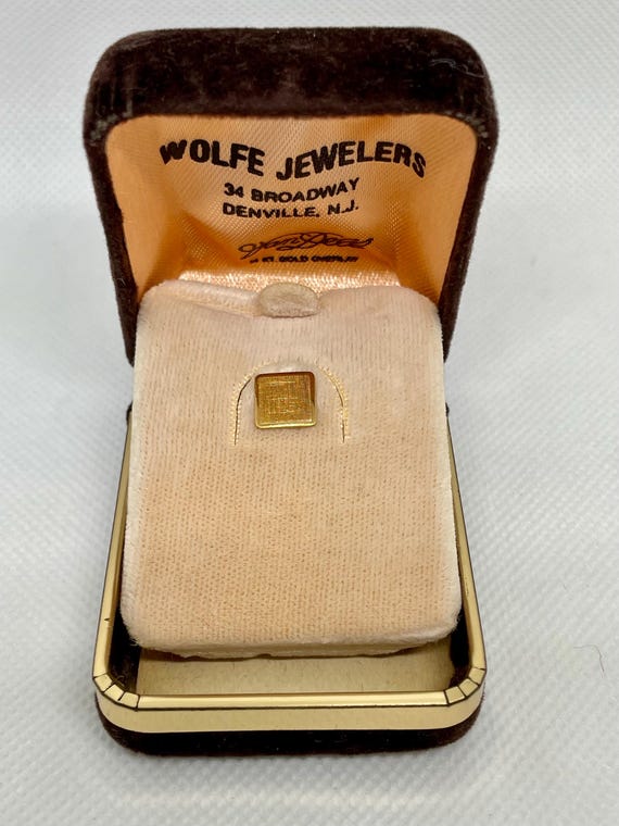 Van Dells 14K Gold Overlay Tie Tack in Original Box