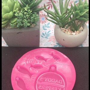 Daddy&#39;s keepers silicone mold- fishing silicone molds- Father&#39;s day mold- daddy mold- resin dad mold- Fishing keychain mold