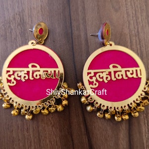 Dress hotsell matching earrings