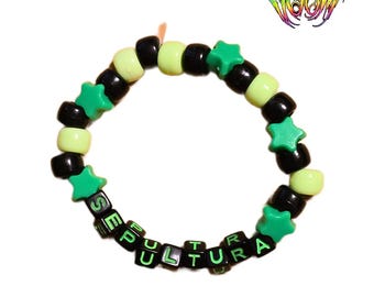 Isabel Doom - Pulseira de miçangas inspirada no Sepultura