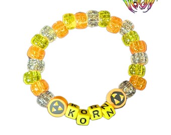 Isabel Doom - Pulseira de miçangas inspirada em Children of the Candy Korn