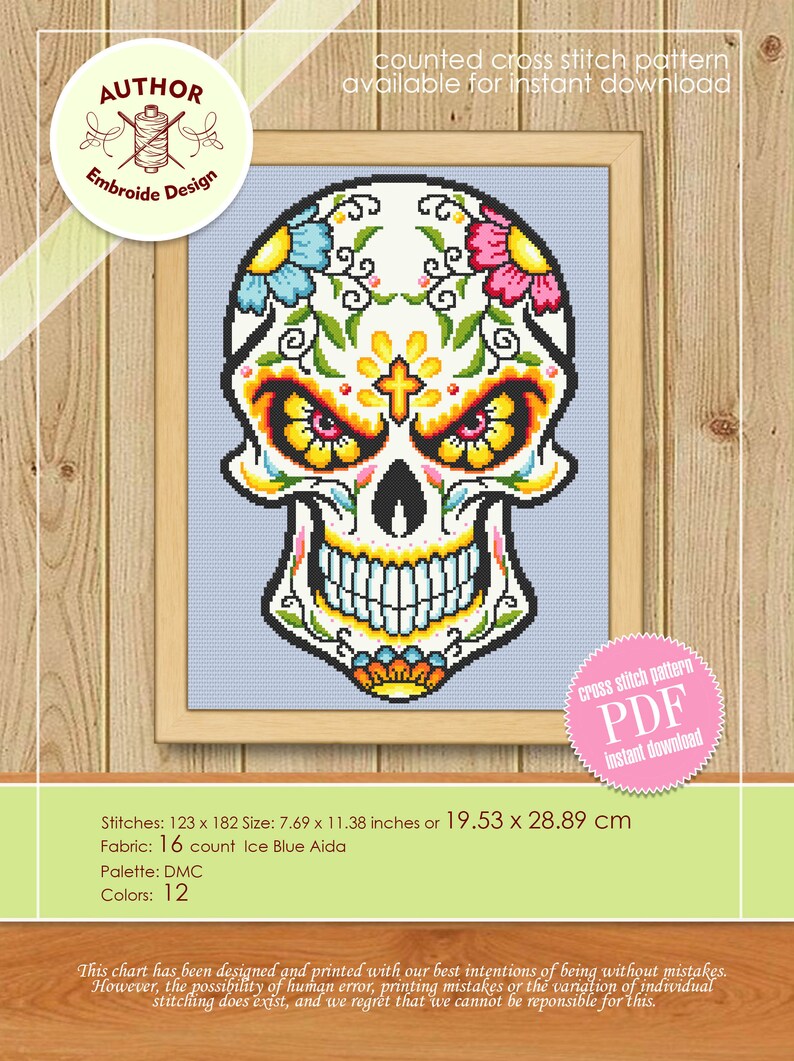 Puede incluir: Un patr&oacute;n de punto de cruz contado de una calavera de az&uacute;car colorida con flores, disponible para descarga instant&aacute;nea como PDF. El patr&oacute;n es de 123 puntos por 182 puntos y mide 7,69 pulgadas por 11,38 pulgadas o 19,53 cm por 28,89 cm. Utiliza tela Aida azul hielo de 16 hilos y 12 colores DMC.