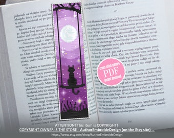 Marcapáginas de gato con patrón de punto de cruz para descargar en PDF. Divertido marcador digital hecho a mano en PDF. Lindo gato negro bordado. Cielo estrellado, Luna #B109.