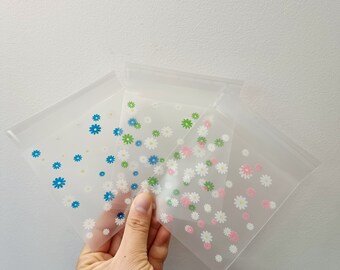 20pcs Self Seal Adhesive Daisy Plastic Cookies Candy Gift Bags Packaging