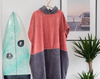 Surf poncho gray pink gray