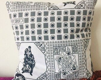Black & white cushion cover