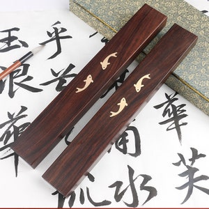 Fermacarte per calligrafia cinese, fermacarte in legno e ottone, tenendo la carta piatta, pennello per scrivere e disegnare fermacarte.