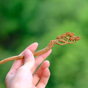 青松 檀木发簪 Incense pine unisex Épingle à cheveux-Chinese santal hair pin image 3