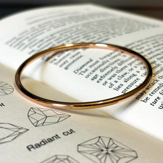 Rose Gold Stainless Steel Bangle, Hypoallergenic Wire Bracelet