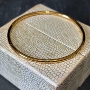 Gold Stainless Steel Bangle: 3mm Hypoallergenic Wire, Tarnish Free image 2