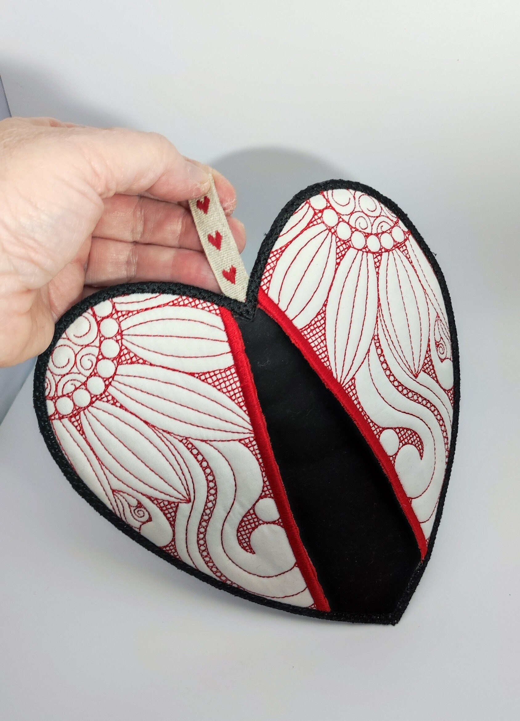 Manique/ Gant en Forme de Cœur