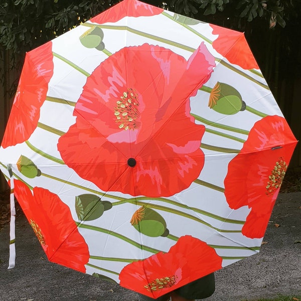 Red Poppy- Rain umbrella- Travel size- Pop up opening- Durable- Great Gift.