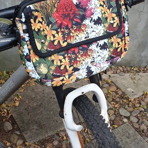 Front Handle Bike bag Waterproof Floral designs Ladies style Messanger Bag Carry water and phone Insulating Made in Au. Wildflowers