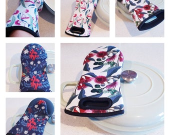 Australian Floral- Oven Mitts' Made in Australia- Neopren- Cooking - Home- Great gift.