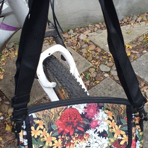 Front Handle Bike bag Waterproof Floral designs Ladies style Messanger Bag Carry water and phone Insulating Made in Au. image 4