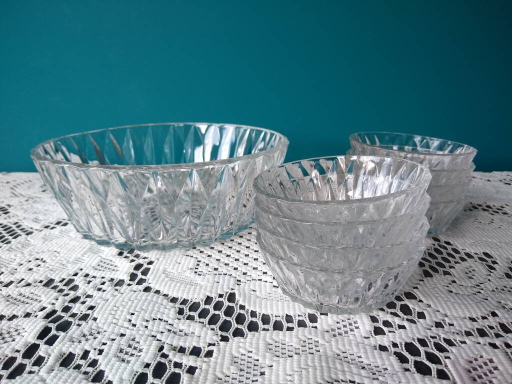 Vintage glass dessert bowls set of 8 small and 1 large etsy