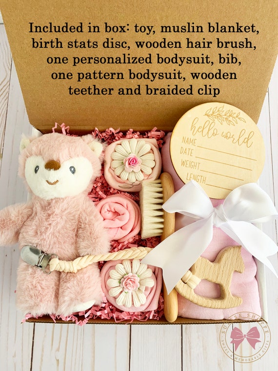 iAOVUEBY Baby Gift Set, Baby Shower Gifts for Girls Boys, Bear New Baby  Gift Basket Include Newborn Rattle Blanket Wooden Keepsake Milestone Cute  Bibs