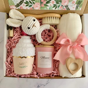 New Mom Pregnancy Gift, Expecting Mom and Baby Gift Box, Care Package for First Time Mom Gift,Mom To Be Gift Box,Minimalist Postpartum Gift