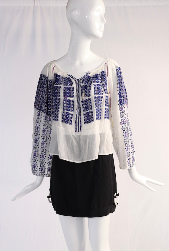 Vintage 1930s Embroidered Blouse with Sequins
