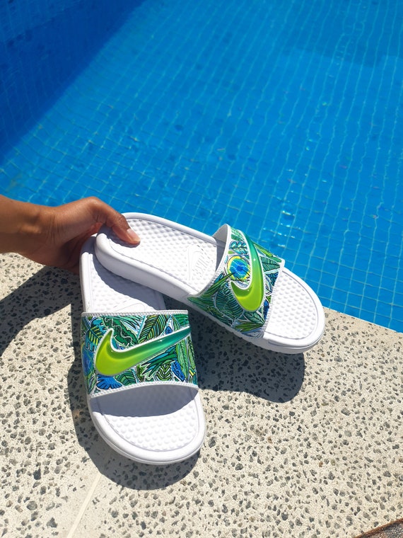 Custom Unisex Leaf Print Nike Benassi 