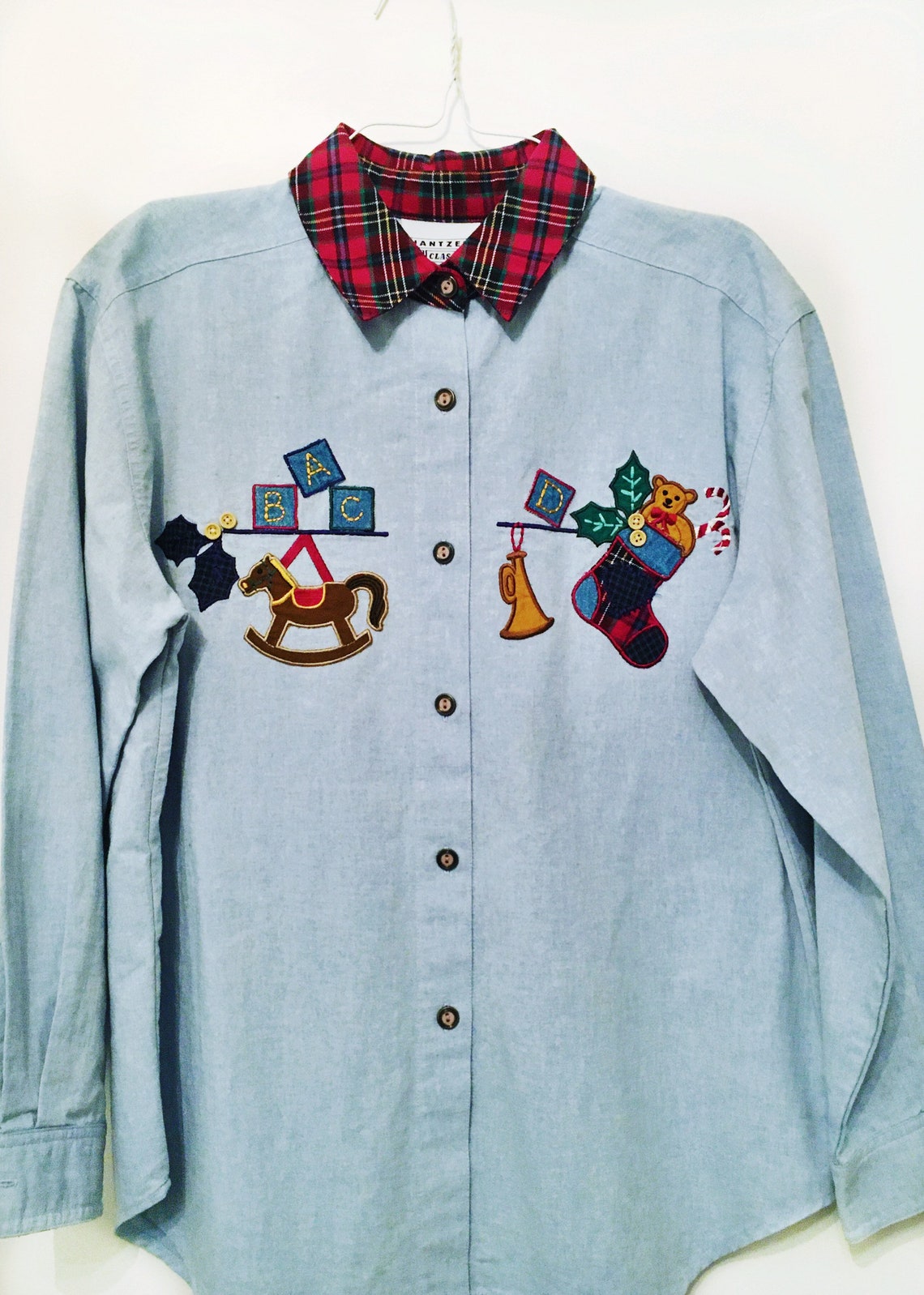 Vintage Christmas Themed Button-up Blouse | Etsy