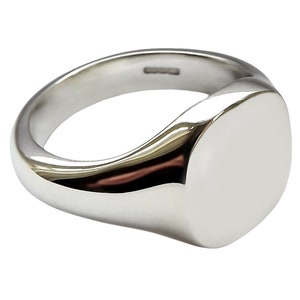 925 Solid Sterling Silver Men's Chunky Oval Signet Ring. Bespoke, Hand Finished To Order. 14 x 13 x 2.9mm. Fully U.K. Hallmarked