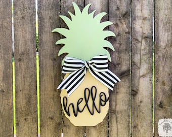 Personalized Pineapple Welcome Door Sign, Custom Name Wood Plaque, Housewarming Gift
