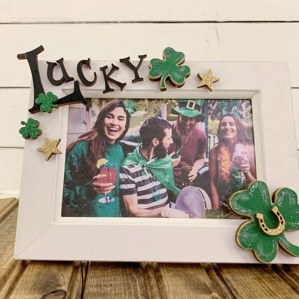 St. Patrick's Day Decoration, Irish Home Decor Picture Frame, St. Pats Day Lucky Photo Frame, Shamrocks, Irish Gifts