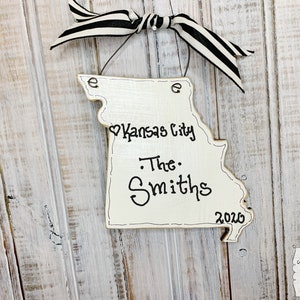 Missouri Ornament, Kansas City Ornament, State of Missouri Ornament, Personalized State Gift, Christmas Ornament, Moving Away Gift