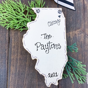 Illinois Ornament, Illinois Gifts, State of Illinois, Personalized Wood Ornament, Chicago Christmas Ornament, Moving Away Gift image 3