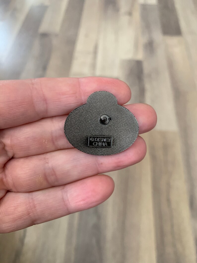 Free Free 341 Disney Cast Member Name Tag Svg SVG PNG EPS DXF File