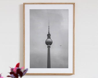 Berlin Photo, Berlin Wall Art, Travel Poster, Berlin Architecture, Berlin Travel Art, Berlin Gift, Berlin Photography, Instant Download
