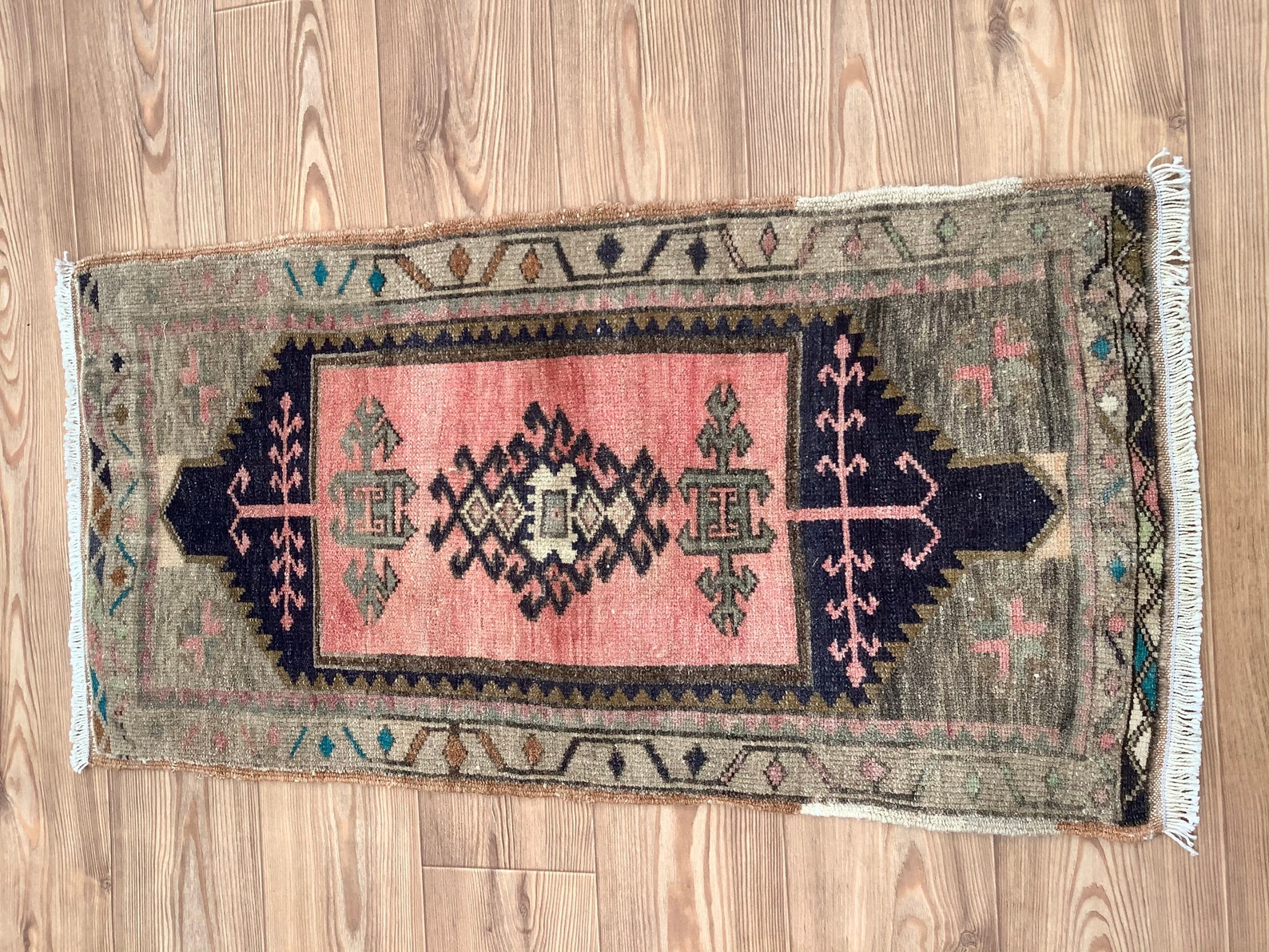 Entrance door mat rug/distressed small rug/vintage rug/oushak Etsy