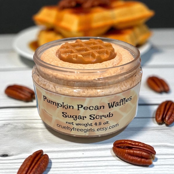 Gommage corporel au sucre et aux gaufres à la citrouille et aux noix de pécan : parfum de pâtisserie automnale, embout de savon en forme de gaufre