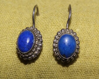 Vintage, Gothic-style Small 925 Silver and Lapis Lazuli Earrings with Safety Hook Wire