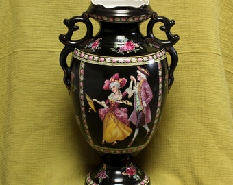Winterton Ware England - Large Vase / Urn - 1927-1941 - Pattern number 6541