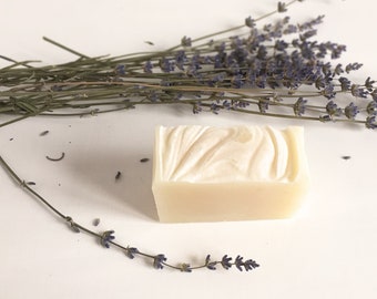 Lavander Soap / Handmade Soap / All Natural Soap / Cold Process Soap / Vegan Soap / Eco Friendly / Gift Idea