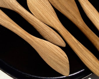 Wooden Butter Knife / Cheese Spreader / Jam Spreader / Hand carved / Handmade Wooden Kitchen Utensil / Eco-friendly