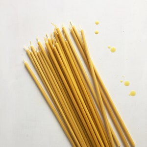Slim Candles / 100% Pure Beeswax Candles / Set of 20 Slim Beeswax Candles / Thin Meditation Candles / Thin Tapers / Table Decor / Gift Idea