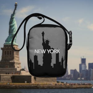 NYC Skyline Crossbody Bag: Urban Travel Shoulder Bag