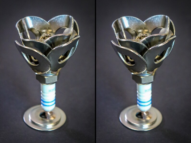 Two spark plug flowers available.