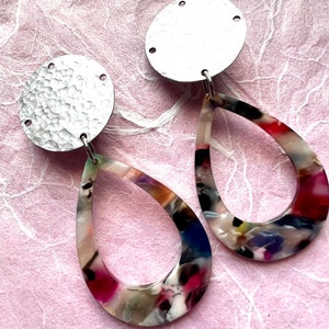 Clip-on Aluminum and Acrylic Multi-colored Teardrop Multi-colored Hoop Earrings